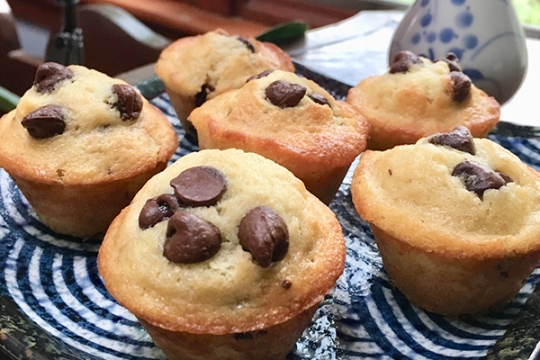 banana chocolate chip muffins